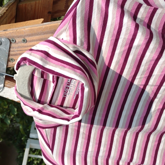 Time &Tru Stripe Turtle Neck Pink&Tan 3XXX - Picture 2 of 7